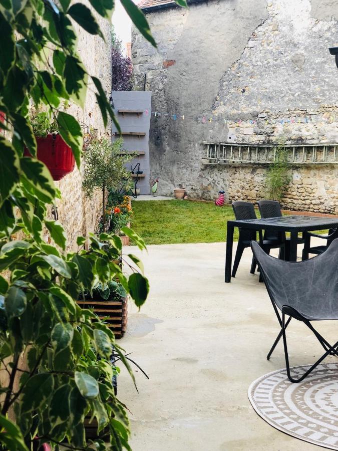 Maison cosy à Ury Extérieur photo
