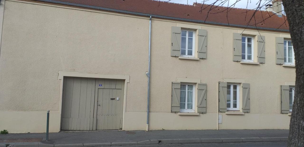 Maison cosy à Ury Extérieur photo